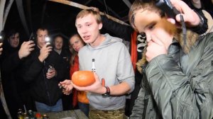 Рвотный Хэллоуинский Сюрстрёминг / Настоящий Рокнрольщик