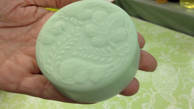 Large Round Shea Butter Glycerine Fern Soap - Soaps and Scents смотреть онлайн