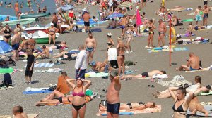 Жаркое начало июля. Пляжи в городе Судак. Лето 2024 в Крыму