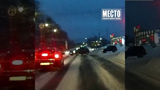 Едва не заметил. Едва не заметил. Едва не заметил. Едва не заметил. Едва не заметил.