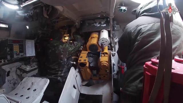 Бьем точно в цель: САУ «Хоста» "Отважных" воюют на фронте смотреть онлайн