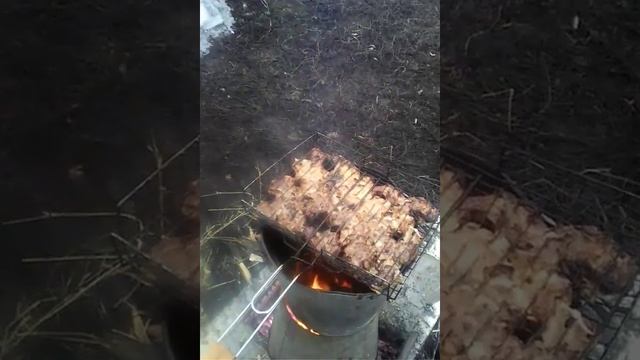 Новый мангал, который не нужно ждать, пока прогорят дрова(угли) смотреть онлайн