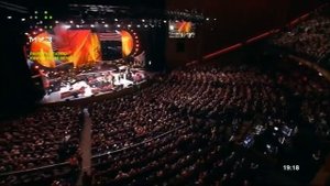 Алла Пугачева " Миллион алых роз " юбилей Раймонда Паулса