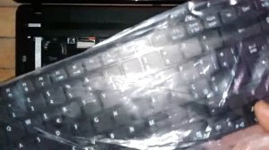 Acer Aspire E1-571G - How to replace the keyboard (Work with E1-531G too)