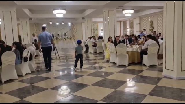 Две свадьбы и кудалык прервали полицейские в Нур-Султане