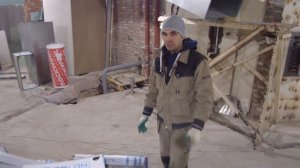 Почему отваливается плитка ? Промазывание плитки клеем.