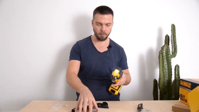 Реноватор DeWALT