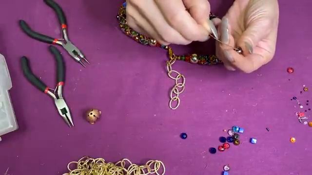 КОЛЬЕ И БРАСЛЕТ ИЗ БИСЕРА И БУСИН МАСТЕР КЛАСС