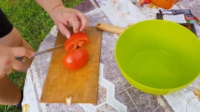 ВКУСНЕЙШАЯ ШАУРМА НА ГРИЛЕ! Как приготовить шаурму на решётке в мангале? Простой рецепт вкусной шав