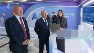 Геша удивляет сердечного друга Вову