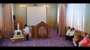 "Лисичка со скалочкой", драматизация сказки в средней группе №8