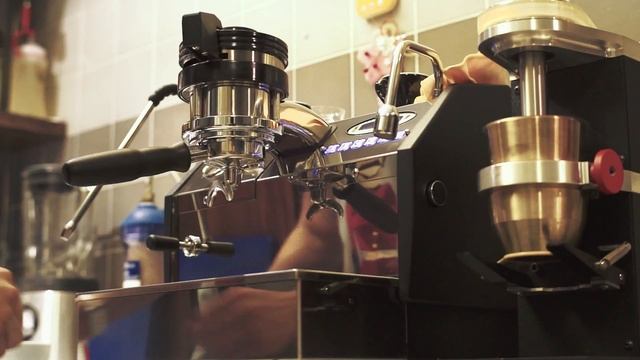 The La Marzocco kind of coffee смотреть онлайн