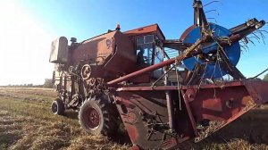 Уборочная 2019  Продолжение  Убираем овес тремя Енисеями