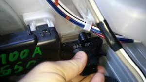 Реостат (резистор, реле) - вентилятора отопителя Toyota Passo 3 поколение