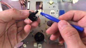 Nakamichi ZX 7 замена прижимных роликов и ремней