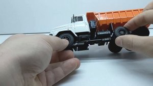 КРАЗ-6510 Масштабная модель 1:43 / Легендарные Грузовики СССР / №50 Modimio