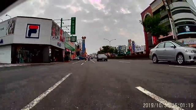 Мото видеорегистратор BIRD CS31с двумя камерами (задняя \ передняя), FULL HD смотреть онлайн