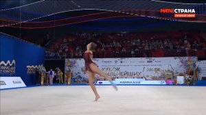 Выступление Арины Авериной с булавами на 1 ЭТАПЕ СИЛЬНЕЙШИХ 2022 ???
