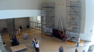 Installing Rufino Tamayo's "El Hombre (Man)" in the DMA's Atrium