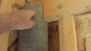 Курятник , висящий на столбах из асбестовых труб. Своими руками.