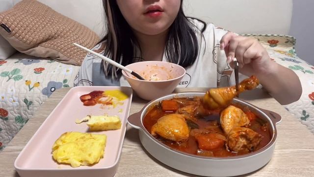 ENG) 먹방브이로그 | 밀키트특집 (쿠팡, 마켓컬리) | 우삼겹누들떡볶이, 닭볶음탕, 가리비 바질 페스토 파스타, 트러플 크림 뇨끼, 단호박 낙곱새