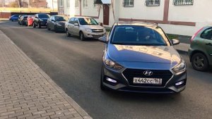 ПАРКОВКА В УЗКОМ ДВОРЕ