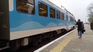 РА3-038 сообщением Армянск-Феодосия прибывает и отправляется со станции  Кировская