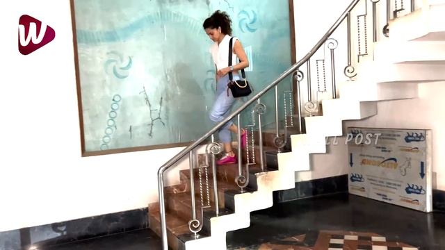 Taapsee Pannu STUNNING Looks Spotted @ BBLUNT Salon in KHAR | Taapsee Pannu Latest Video | WP смотреть онлайн