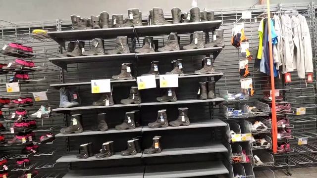 Таких цен в Декатлоне я еще не видела. Интересная касса самообслуживания. смотреть онлайн