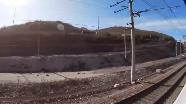 Для любителей стука колес поезда. Вид из окна поезда.