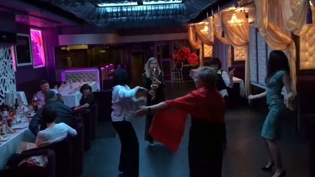 Саксофонистка Анастасия Елгина