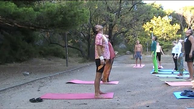 Йога Папа и Борода. Пранаямы (утро). Форос 2009 смотреть онлайн