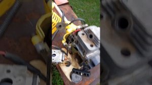 Бензотриммер пошёл в разнос. В чём причина.