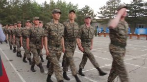 Воинская часть 6697, военные отдают честь акиму области