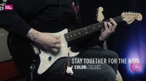 Fender Tom Delonge Stratocaster Playalong Medley I Bax Music
