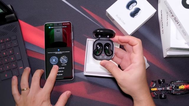 Galaxy S21 FE ficou COMPLETO: Unboxing do Buds Live de BRINDE! [PROMOÇÃO TOP] смотреть онлайн
