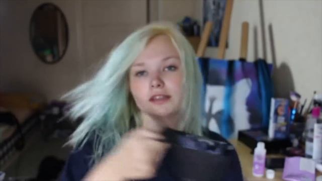 СИНИЕ ВОЛОСЫ LILITH LINDLAY SMR #РЕАКЦИЯ смотреть онлайн