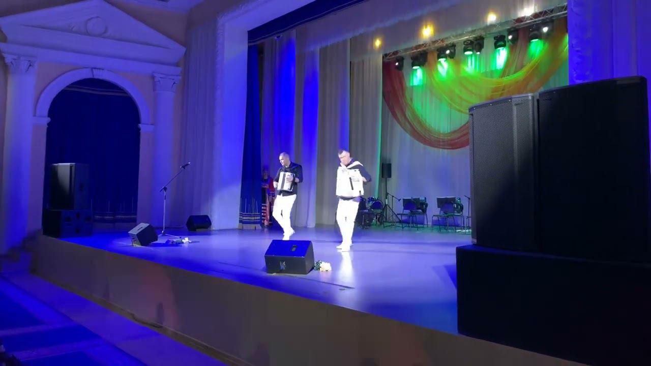 Дуэт Штрихкод. «Каприз 24» Паганини смотреть онлайн