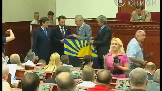 Донецкие альпинисты проложат новый маршрут на Эверест