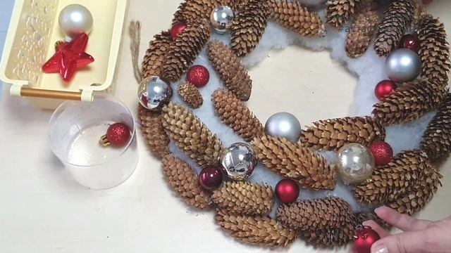 Новогодний венок 2022 своими руками. Рождественский венок. Венок на дверь. Christmas Wreath Diy. смотреть онлайн