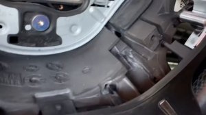 Mercedes Benz w204 w212 removal airbag installing new emblem снятие подушки установка значка эмблем