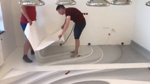 Эпоксидный белый пол с узором