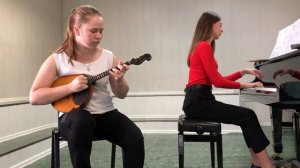 Игра на домре: ах вы сени, песня о далёкой родине, ветерок, гори, гори, моя звезда.