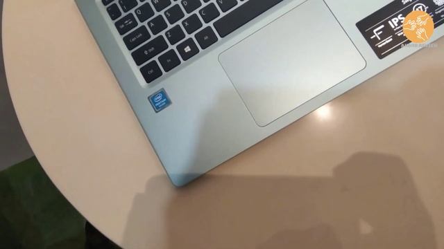 Review Laptop Acer Swift 1 | A HAND team смотреть онлайн