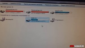 Не работает, не читается флешка в машине - что делать? Как отформатировать правильно