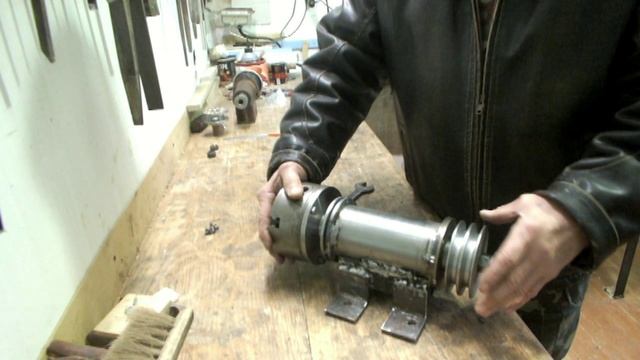 Самодельный токарный станок по дереву. Часть 2..mp4 смотреть онлайн
