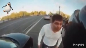 Топ 10 разборок на дорогах! Мотоциклисты против разъяренных людей HD #1