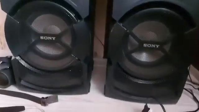 Sony Shake X30D Bass Test смотреть онлайн