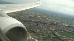 Landing Orio al Serio Bergamo Italy Ryanair RY8606