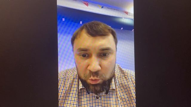 Украинец уверен что Россия будет выплачивать репарации)